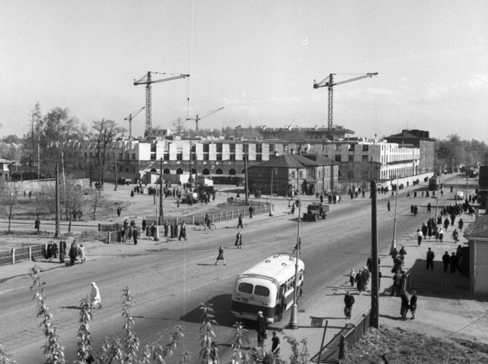 Проспект Энгельса-Светлановская площадь 1954-1955